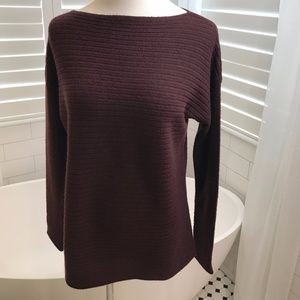 Vince Burgandy 100% Cashmere Pullover Sweater